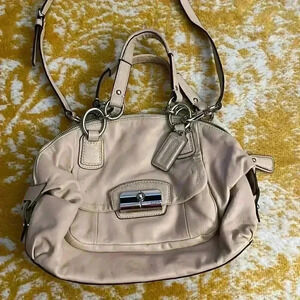 Coach leather shoulder bag purse
